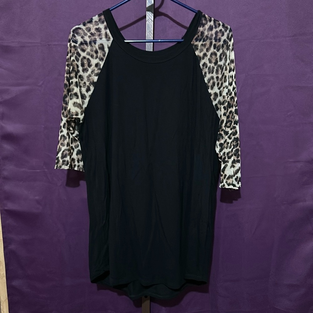Boutique style blouse - NWOT